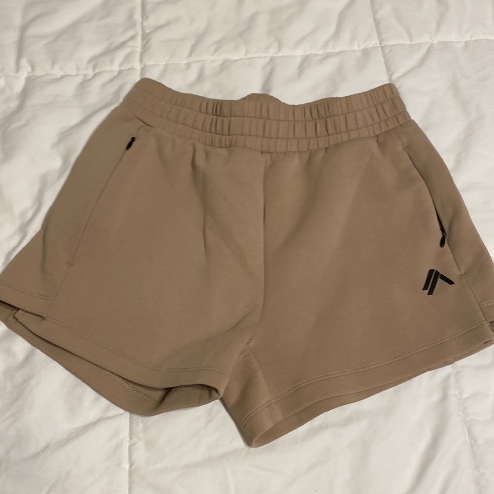 Alphalete shorts